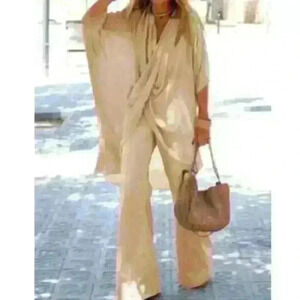 SHEIN nude lounge outfit. Classic look, size Large. Never Worn- new in bag.